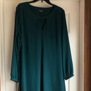 Women’s Express Hunter Green long sleeve dress